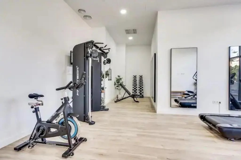 Malaga Skyline Suite With Pool - Floor 26 - Free Parking