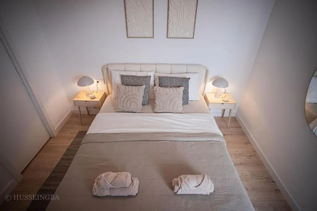 Malaga Skyline Suite With Pool - Floor 26 - Free Parking Apartment